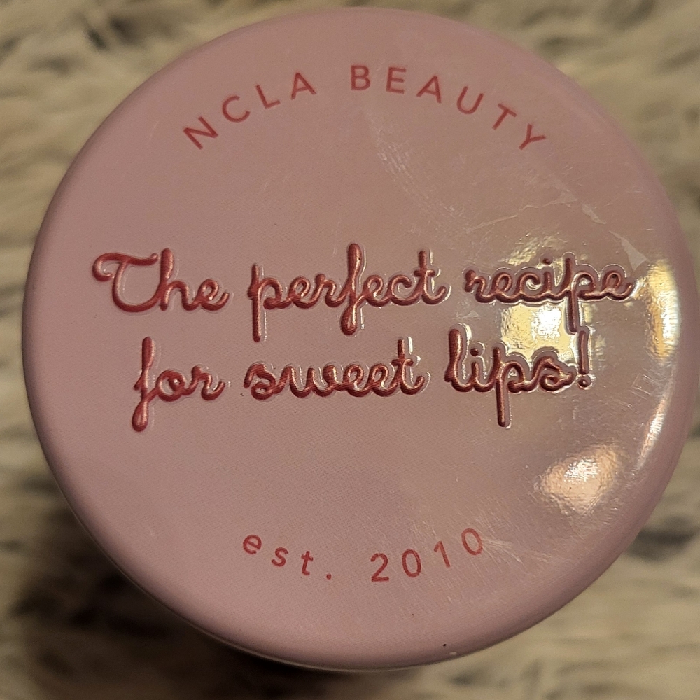 Pink Glossy Lip Balm for Radiant Shine